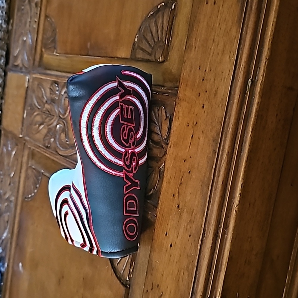 Odyssey Putter cover blade style